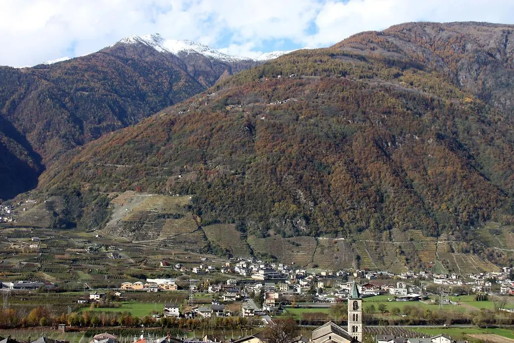 La Madonnina Apartment Villa di Tirano